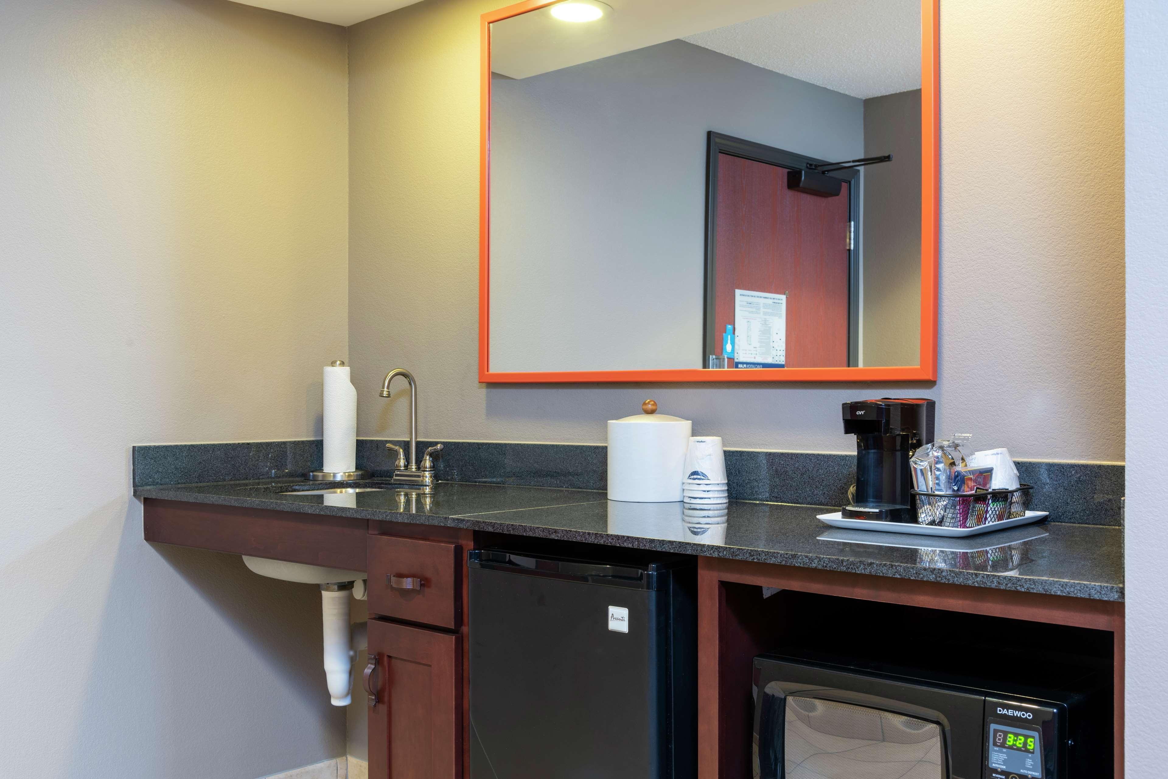 Hampton Inn & Suites Marshalltown Eksteriør bilde