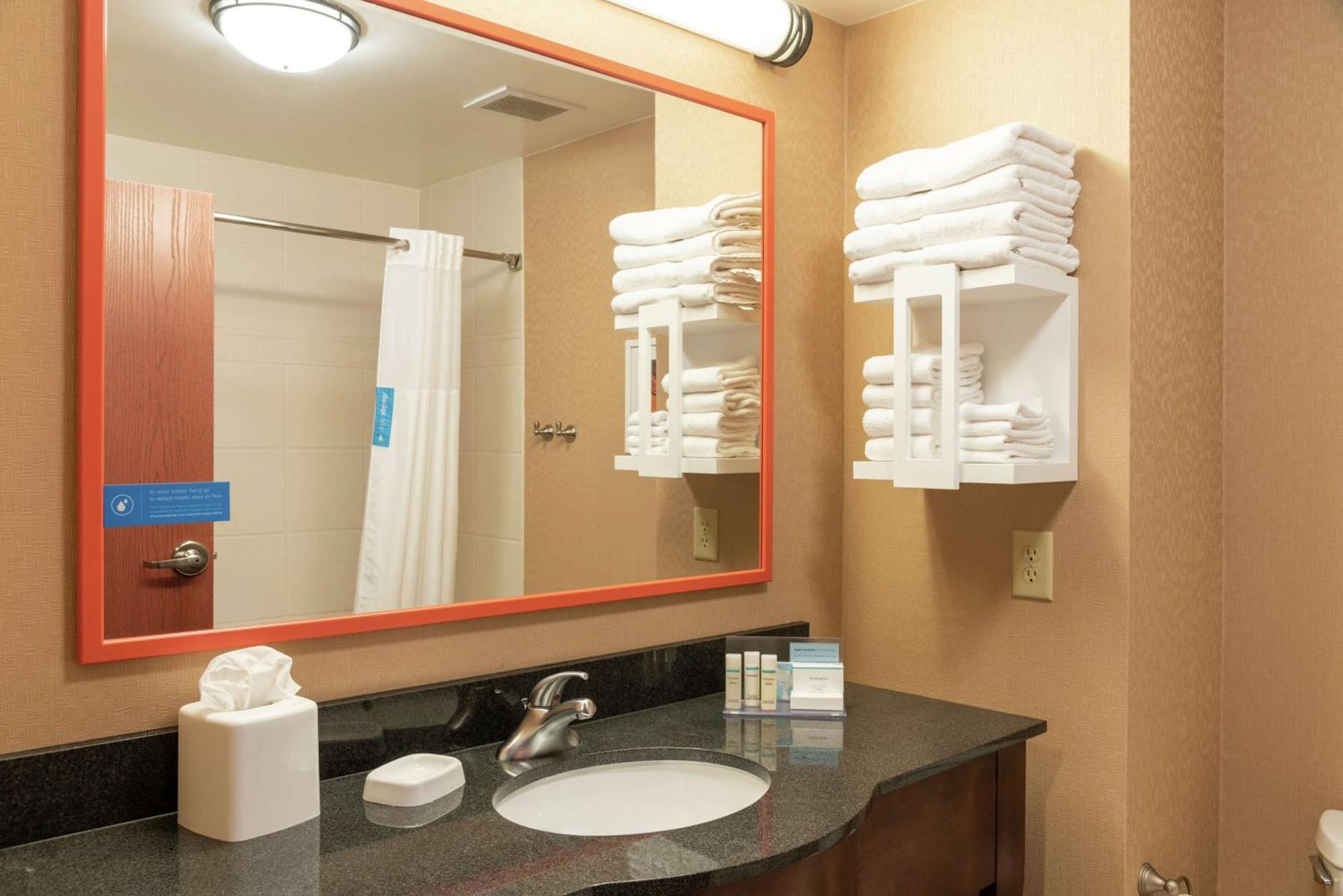 Hampton Inn & Suites Marshalltown Eksteriør bilde